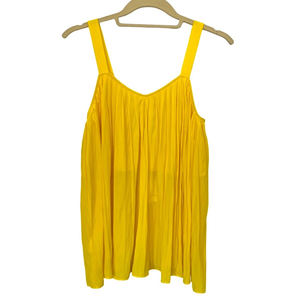 Country Road Yellow Sleeveless Top NWT